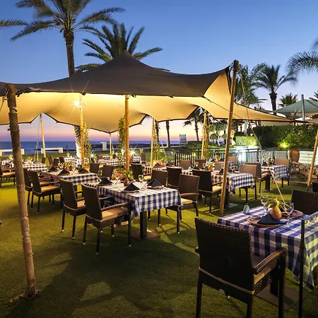 帕福斯奥运礁湖度假村 5* Paphos