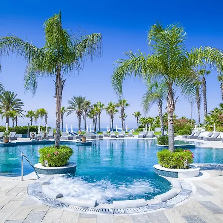 帕福斯奥运礁湖度假村 度假村 Paphos