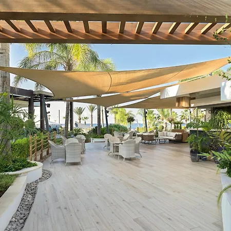 帕福斯奥运礁湖度假村 5* Paphos