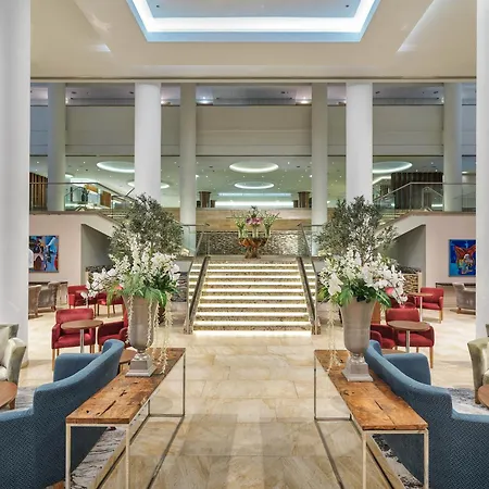 帕福斯奥运礁湖度假村 度假村 Paphos